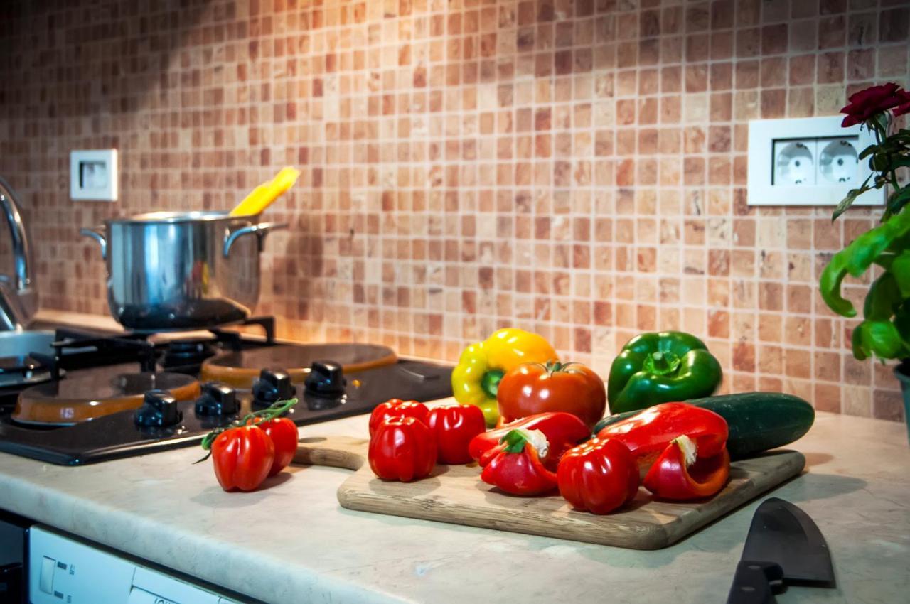 Apartment & Rooms Graciela โรวีน ภายนอก รูปภาพ